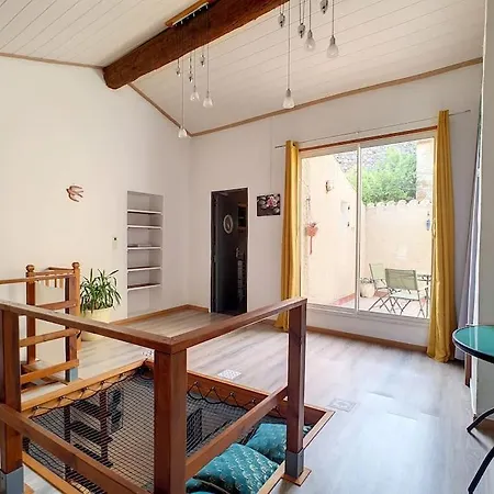 Le Temps Suspendu - Maison Atypique Avec Terrasse *